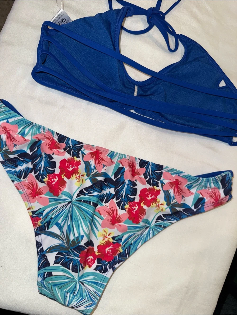 SHEKINI Bikini set U Collar Bikini Top Triangle Bikini Bottom Beachwear nwt